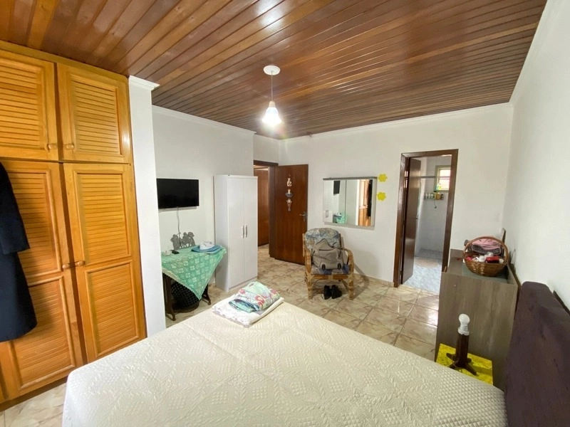 Casa 1 quadra do mar no Araçá - 3 dormitórios (1 suíte) junto ao Hotel: 15ª foto da galeria de imagens do imóvel