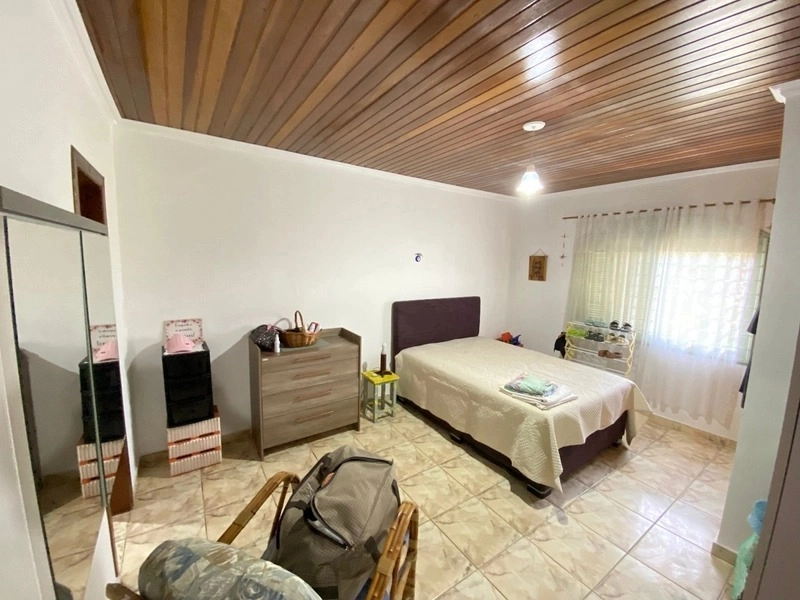 Casa 1 quadra do mar no Araçá - 3 dormitórios (1 suíte) junto ao Hotel: 4ª foto da galeria de imagens do imóvel