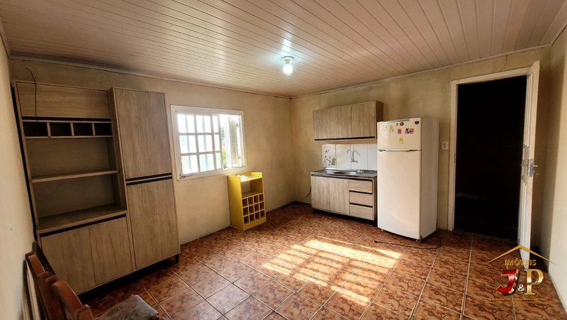 CASA DE ESQUINA À VENDA – BAIRRO SANTA LUZIA: 4ª foto da galeria de imagens do imóvel