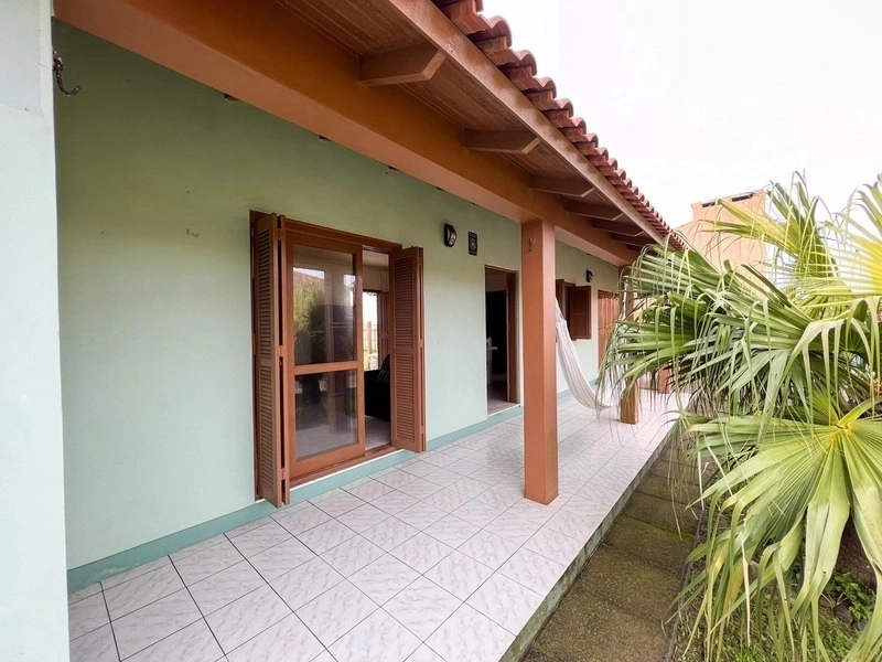 Casa com 4 dormitórios na Jardim Beira Mar: 6ª foto da galeria de imagens do imóvel
