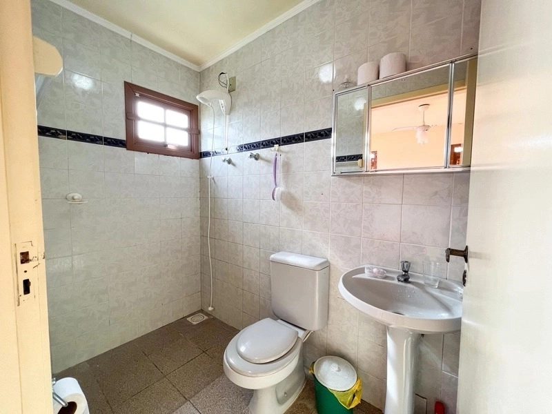 Casa com 4 dormitórios na Jardim Beira Mar: 2ª foto da galeria de imagens do imóvel