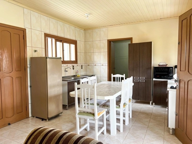 Casa com 4 dormitórios na Jardim Beira Mar: 4ª foto da galeria de imagens do imóvel