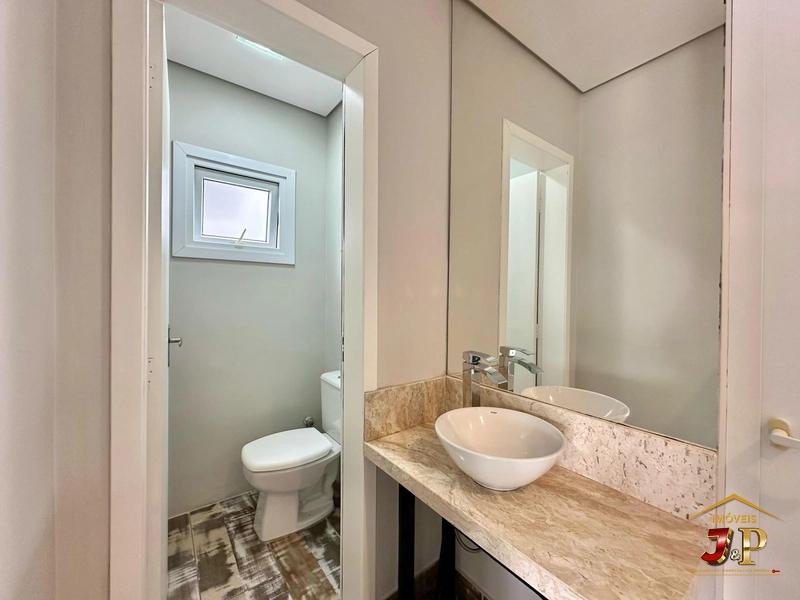 Casa de padrão exemplar no condomínio Condado: 22ª foto da galeria de imagens do imóvel