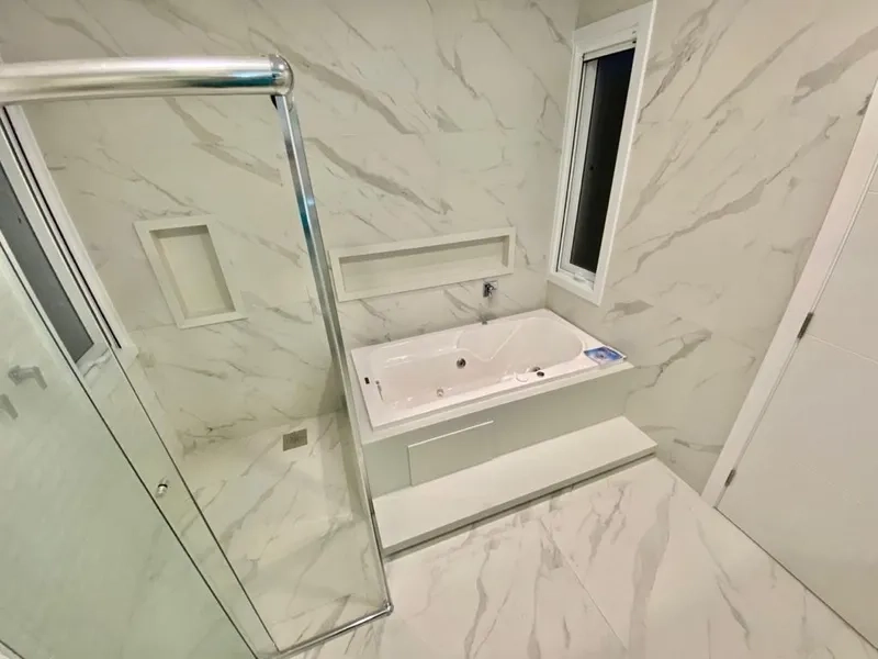 SOBRADO MOBILIADO E DECORADO- CAPÃO ILHAS RESORT: 24ª foto da galeria de imagens do imóvel