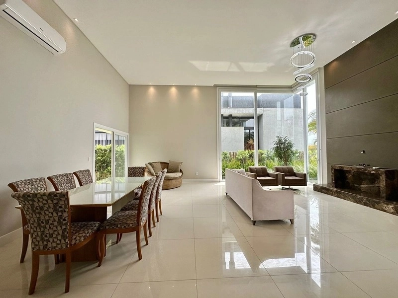 Casa com 4 suítes no condomínio Dubai: 16ª foto da galeria de imagens do imóvel