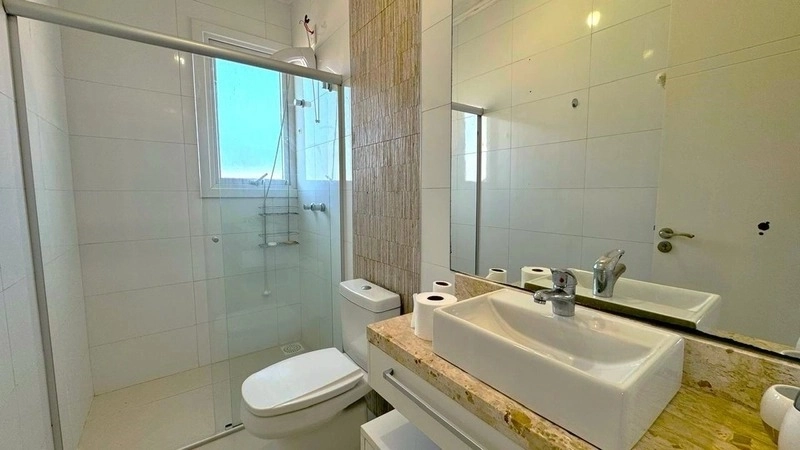 Casa com 4 dormitórios no condomínio Dubai: 1ª foto da galeria de imagens do imóvel