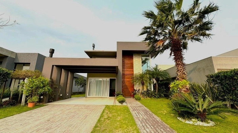 Casa com 4 dormitórios no condomínio Dubai: 12ª foto da galeria de imagens do imóvel