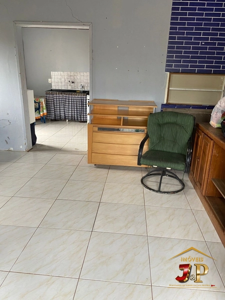 Casa com 2 dormitórios, quiosque e piscina: 6ª foto da galeria de imagens do imóvel