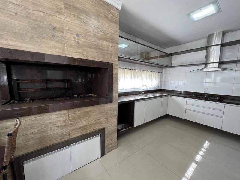 Casa mobiliada com 4 suítes no condomínio Dubai: 34ª foto da galeria de imagens do imóvel
