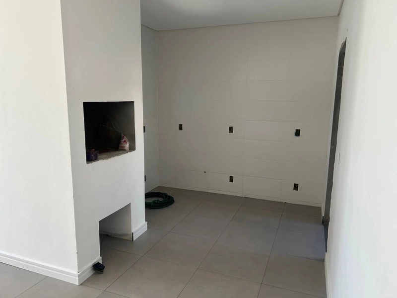 Casa à Venda com 3 Dormitórios e Churrasqueira !!: 6ª foto da galeria de imagens do imóvel