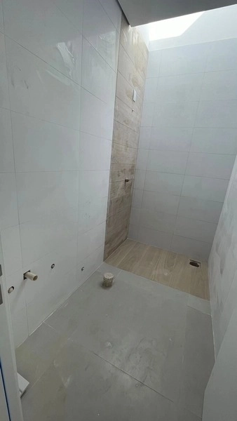 CASA ALTO PADRÃO - 3 QUADRAS DO MAR - 36X PRA PAGAR !: 2ª foto da galeria de imagens do imóvel