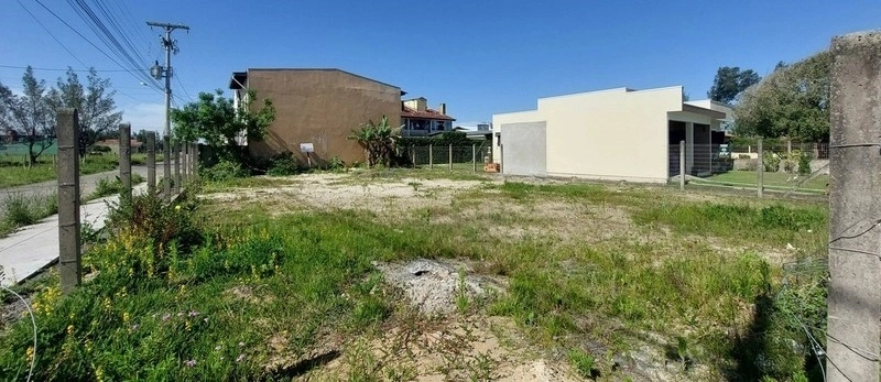 Para investidor - Terreno com 375m² ideal para construção de geminadas: 3ª foto da galeria de imagens do imóvel