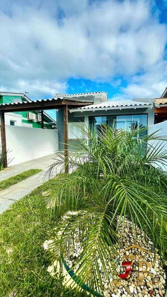 Casa com 2 dormitórios de frente a avenida: 5ª foto da galeria de imagens do imóvel