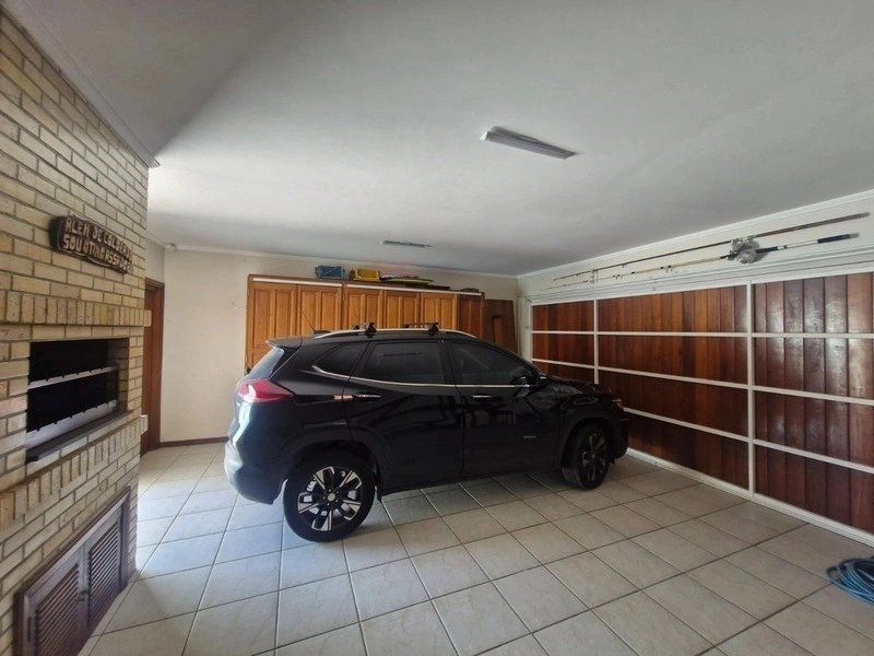Casa a uma quadra do mar com 4 dormitórios: 29ª foto da galeria de imagens do imóvel
