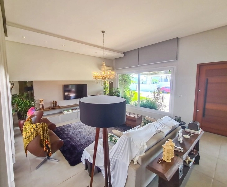 CASA NO CONDOMÍNIO DUBAI RESORT: 10ª foto da galeria de imagens do imóvel