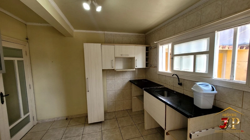 Apartamento com 3 dormitórios em Capão Novo: 8ª foto da galeria de imagens do imóvel