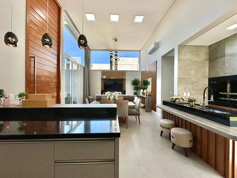 CASA COM 4 SUÍTES NO CONDOMÍNIO DUBAI: 26ª foto da galeria de imagens do imóvel