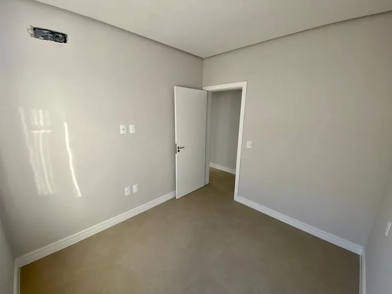 Excelente casa 3 quartos ,sendo 1 suite ,perto do mar de Capão da Cano: 16ª foto da galeria de imagens do imóvel