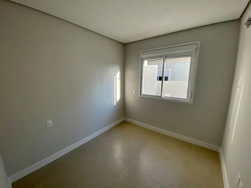 Excelente casa 3 quartos ,sendo 1 suite ,perto do mar de Capão da Cano: 4ª foto da galeria de imagens do imóvel