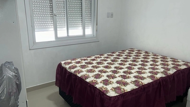 CASA BEM LOCALIZADA  COM  SUÍTE: 7ª foto da galeria de imagens do imóvel