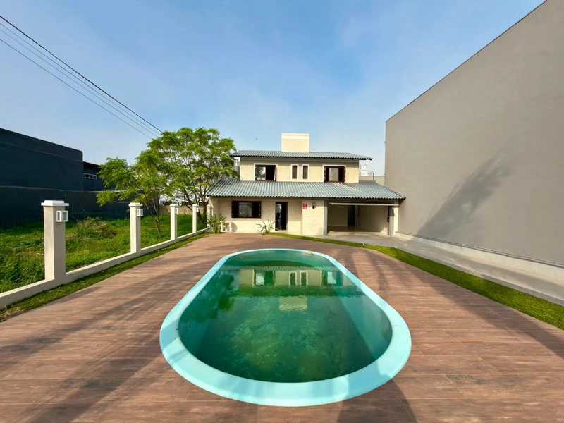 CASA EM BAIRRO À VENDA: 2ª foto da galeria de imagens do imóvel