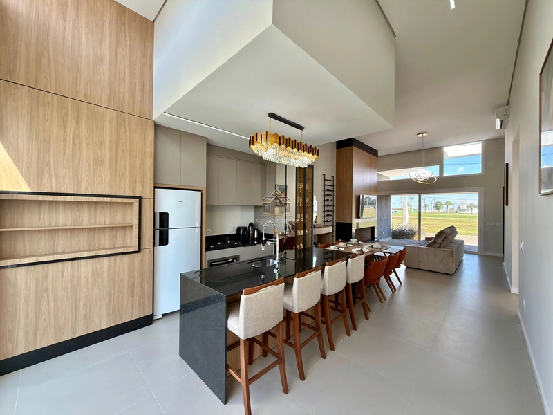 Casa mobiliada e decorada em Xangrila : 10ª foto da galeria de imagens do imóvel