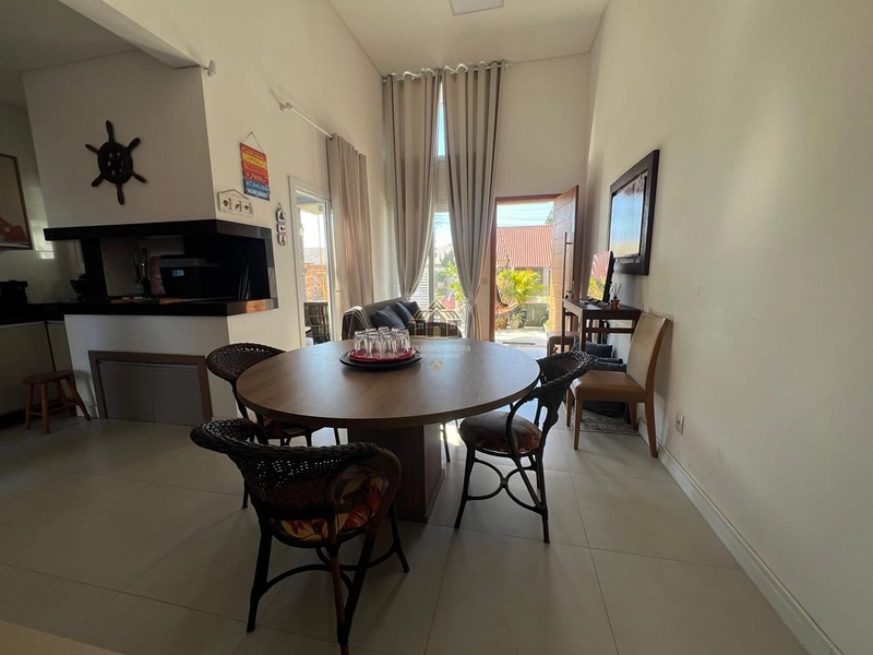Casa de 03 dormitórios pronta para habitar junto ao mar!: 18ª foto da galeria de imagens do imóvel
