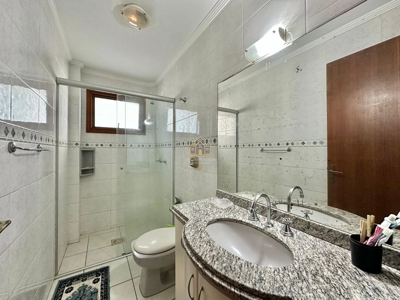 Amplo apartamento junto a Praça de Lazer: 11ª foto da galeria de imagens do imóvel