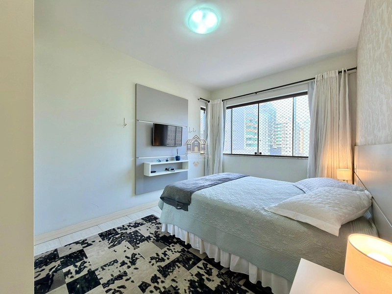 Apartamento de 03 dormitórios de frente pra Praça de Lazer: 3ª foto da galeria de imagens do imóvel