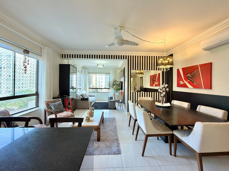 Apartamento de 03 dormitórios de frente pra Praça de Lazer: 1ª foto da galeria de imagens do imóvel