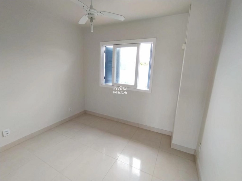 Casa Duplex Mobiliada no centro de Imbé 2 quartos 2 banheiros: 31ª foto da galeria de imagens do imóvel