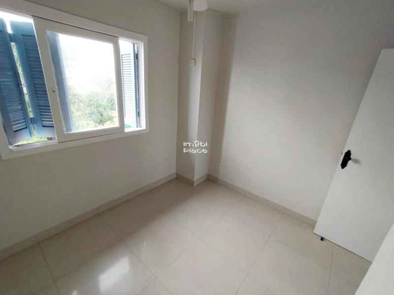 Casa Duplex Mobiliada no centro de Imbé 2 quartos 2 banheiros: 30ª foto da galeria de imagens do imóvel