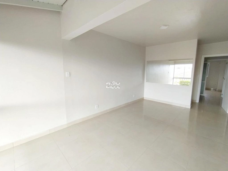 Casa Duplex Mobiliada no centro de Imbé 2 quartos 2 banheiros: 26ª foto da galeria de imagens do imóvel