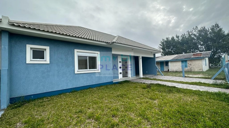 Casa Nova á 50 Metros do Mar, em Nova Tramandaí, 3 Dormitórios 1 Suíte: 2ª foto da galeria de imagens do imóvel