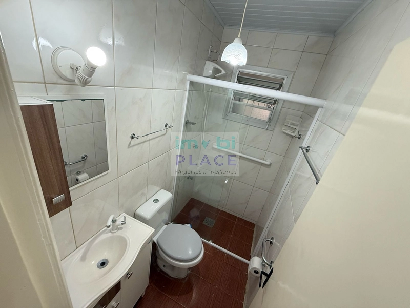 Casa ampla e bem localizada à venda: 10ª foto da galeria de imagens do imóvel