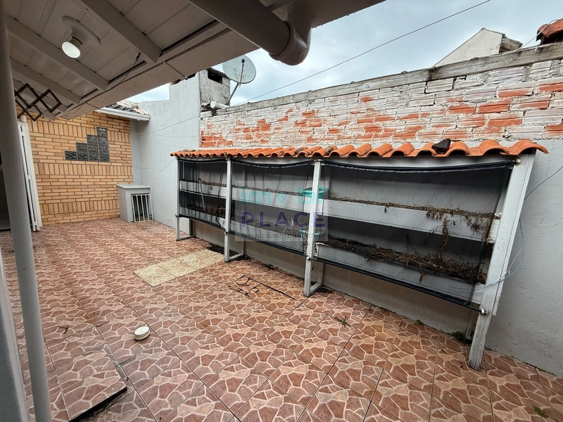 Casa ampla e bem localizada à venda: 30ª foto da galeria de imagens do imóvel