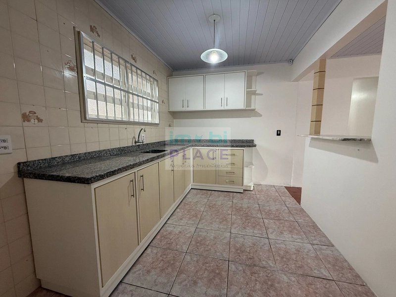 Casa ampla e bem localizada à venda: 9ª foto da galeria de imagens do imóvel