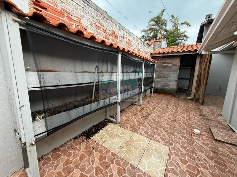 Casa ampla e bem localizada à venda: 28ª foto da galeria de imagens do imóvel