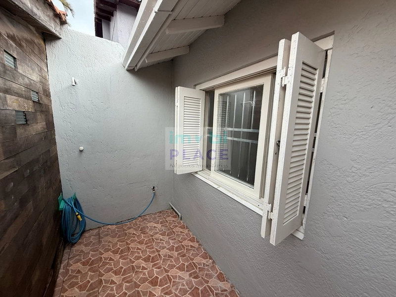 Casa ampla e bem localizada à venda: 29ª foto da galeria de imagens do imóvel