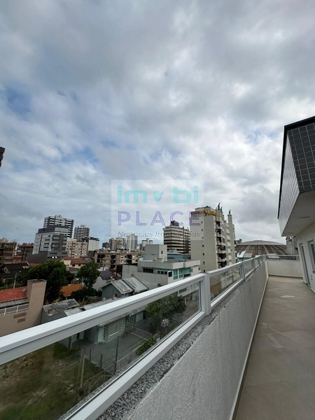 Este apartamento de cobertura no Edifício Interprise Center: 20ª foto da galeria de imagens do imóvel