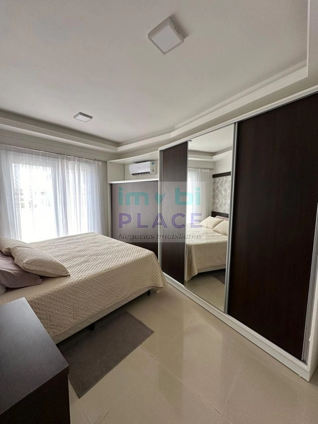 Este apartamento de cobertura no Edifício Interprise Center: 25ª foto da galeria de imagens do imóvel