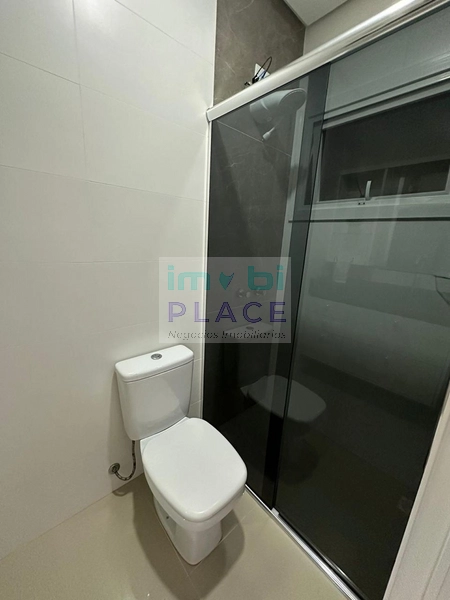 Este apartamento de cobertura no Edifício Interprise Center: 24ª foto da galeria de imagens do imóvel