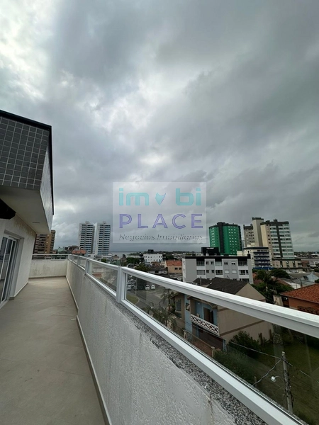 Este apartamento de cobertura no Edifício Interprise Center: 19ª foto da galeria de imagens do imóvel