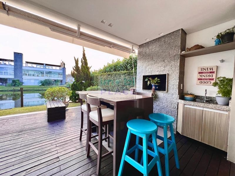 bela casa localizada no Condomínio Rossi Atlântida, em Xangri-lá.: 6ª foto da galeria de imagens do imóvel