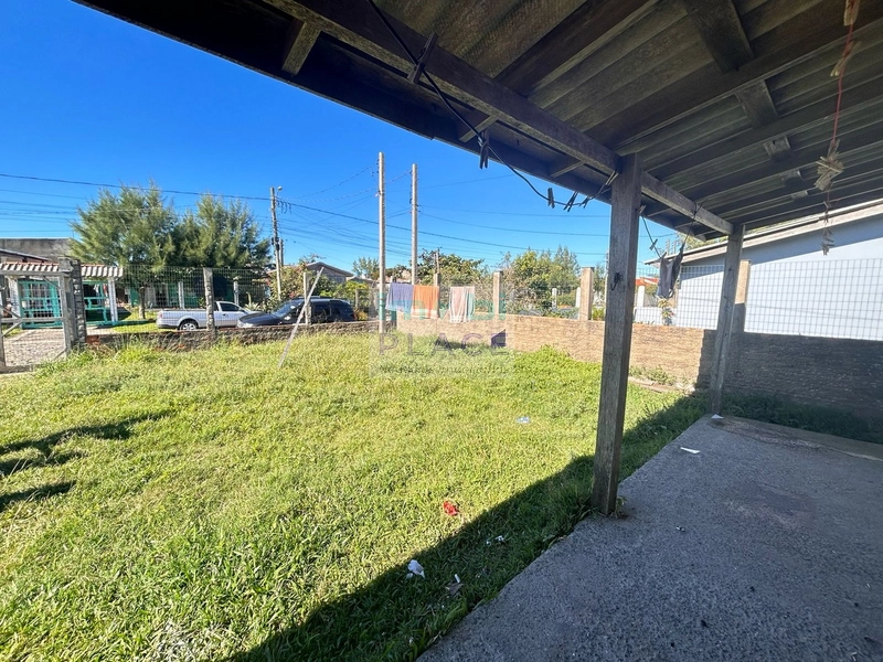 CASA EM TERRENO AMPLO COM CONSTRUÇÃO | ZONA NOVA SUL: 5ª foto da galeria de imagens do imóvel