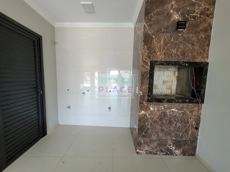 Casa alto padrão construtivo em Nova Tramandaí: 7ª foto da galeria de imagens do imóvel