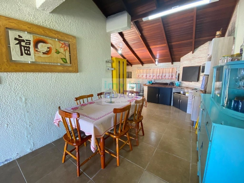 casa em imbé com 2 dormitorios: 3ª foto da galeria de imagens do imóvel