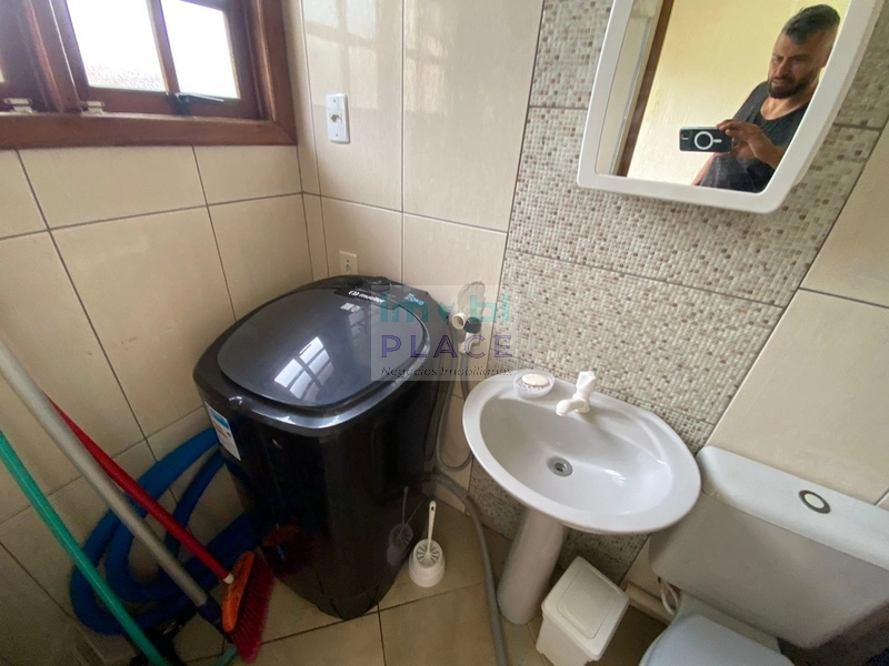 Exclusividade Residência com Piscina a 230 Metros do Mar em Tramandaí: 33ª foto da galeria de imagens do imóvel