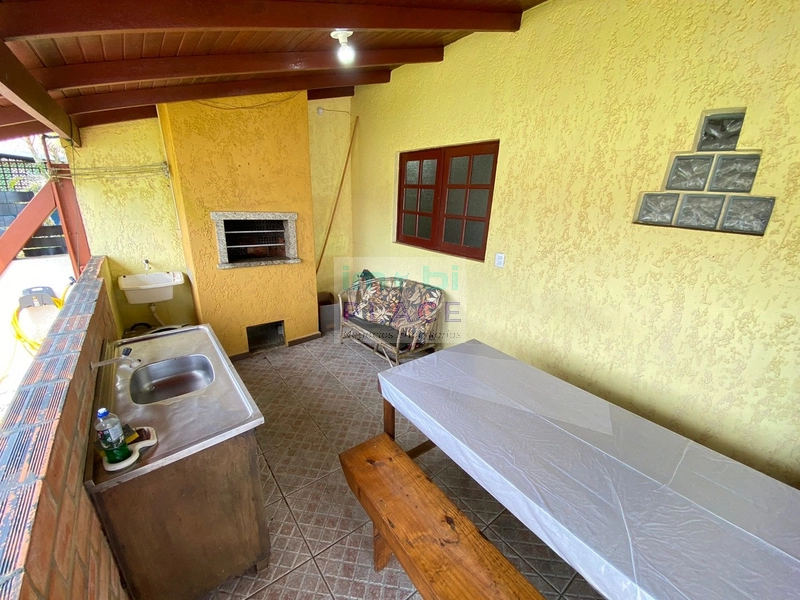 Exclusividade Residência com Piscina a 230 Metros do Mar em Tramandaí: 37ª foto da galeria de imagens do imóvel