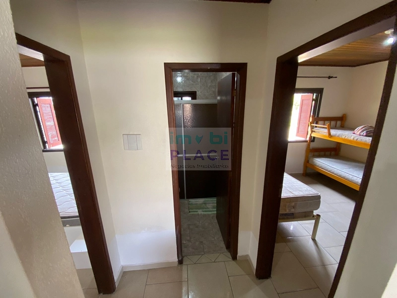 Exclusividade Residência com Piscina a 230 Metros do Mar em Tramandaí: 17ª foto da galeria de imagens do imóvel